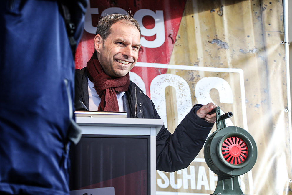 Wirtschaftswarntag 2025 © Gesamtmetall / Dana Barthel