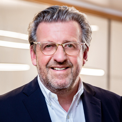 Gesamtmetall-Präsident Dr. Stefan Wolf Gesamtmetall-Präsident Dr. Stefan Wolf