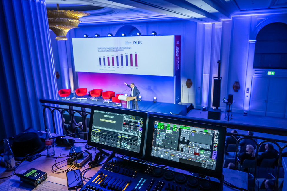 Tag der Metall- und Elektro-Industrie 2025 Tag der Metall- und Elektro-Industrie 2025